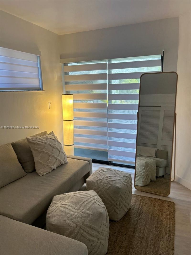 3036 SW 27th Ave, Unit 5, Miami, FL 33133 Photo