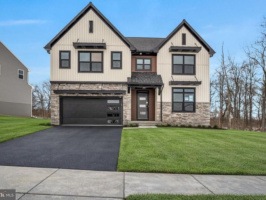 18 Old Moss Lane, Carlisle, PA 17013 Main Photo