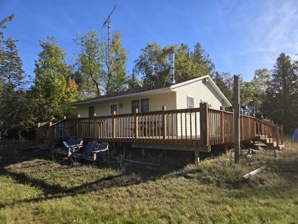 5971 E Point Road, Harrisville, MI 48740