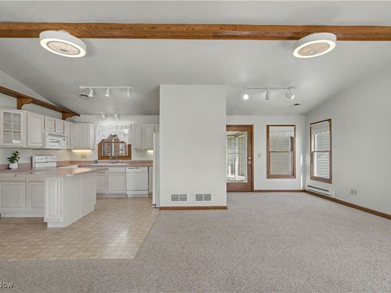 911 N State Route 83, Beverly, OH 45715 Photo 15