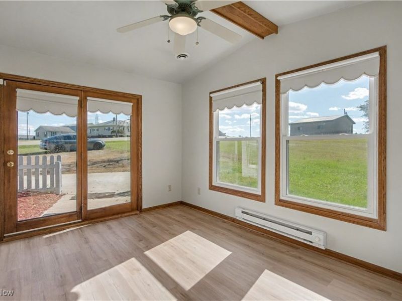 911 N State Route 83, Beverly, OH 45715 Photo 18