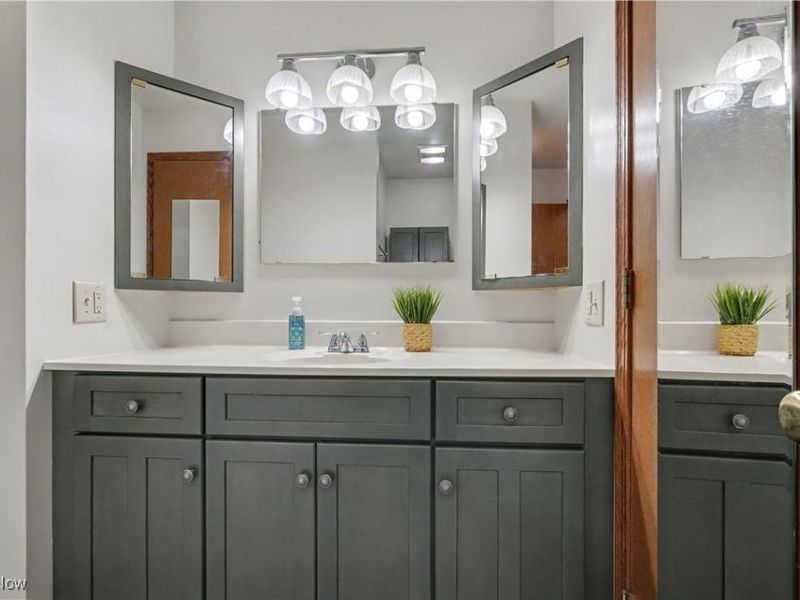 911 N State Route 83, Beverly, OH 45715 Photo 24