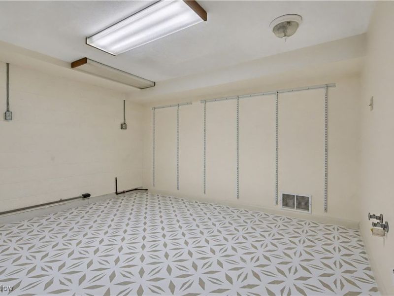 911 N State Route 83, Beverly, OH 45715 Photo 46