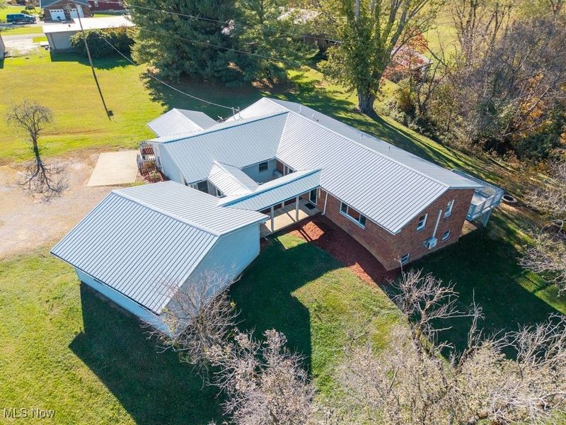 911 N State Route 83, Beverly, OH 45715 Photo 8