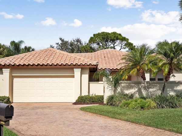 5361 SE Merion Way, Stuart, FL 34997