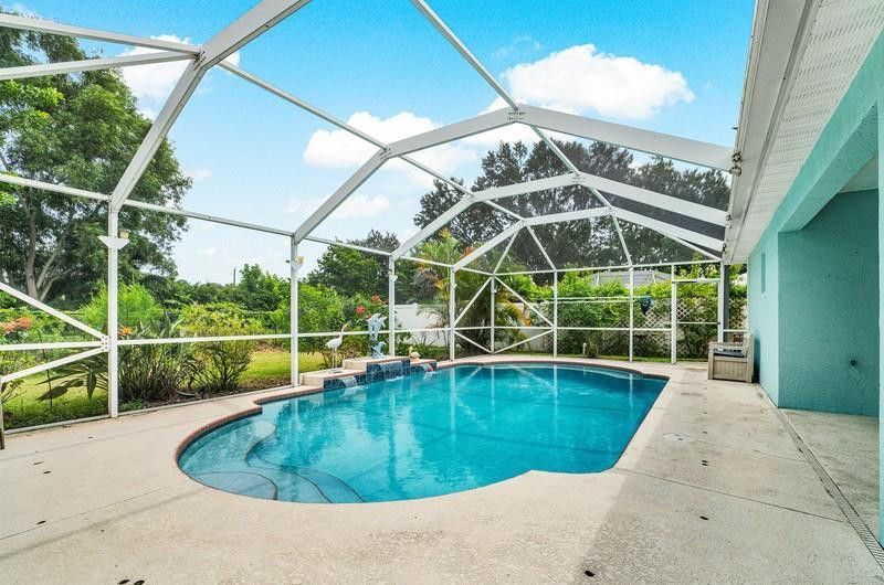 631 SE Stow Terrace, Port Saint Lucie, FL 34984 Photo