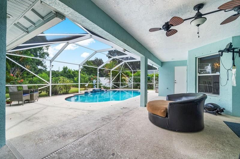 631 SE Stow Terrace, Port Saint Lucie, FL 34984 Photo