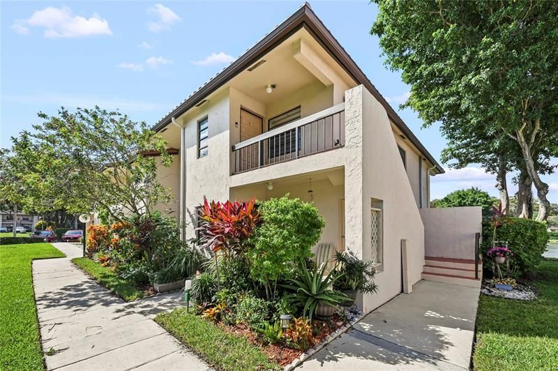 21649 Juego Circle, Unit 4e, Boca Raton, FL 33433 Photo