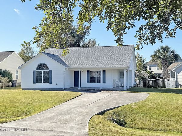 4901 N Hampton Drive SE, Southport, NC 28461