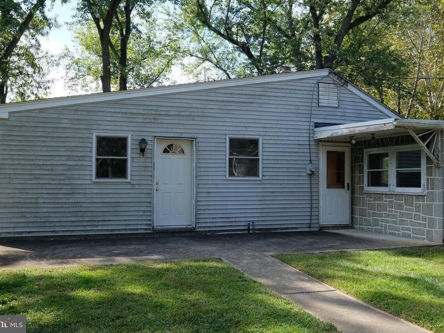 10 Klapperthal Road, Reading, PA 19606 Main Photo