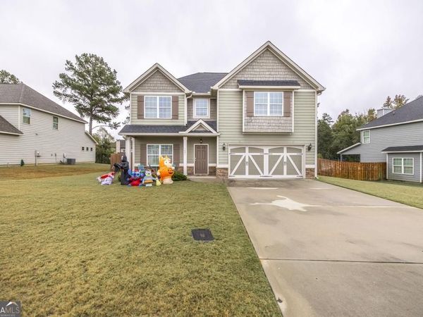 1601 Adirondac Way, Bonaire, GA 31005