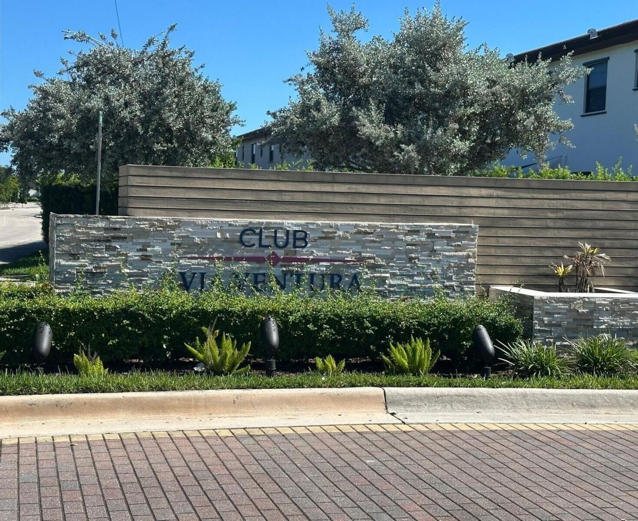 20600 NE 2nd Court, Unit Na, North Miami Beach, FL 33179 Photo