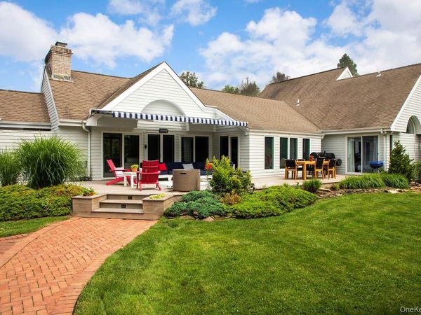 16 Laila Lane, Remsenburg, NY 11960