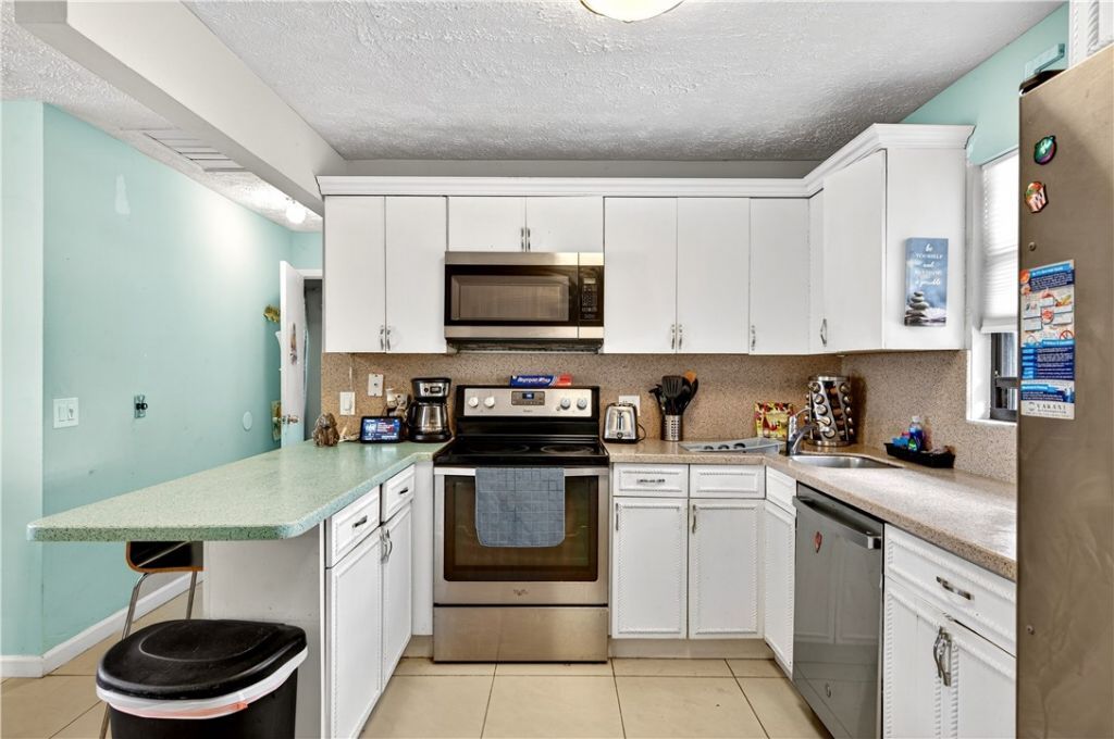 750 SW Port St Lucie Boulevard, Port Saint Lucie, FL 34953 Photo