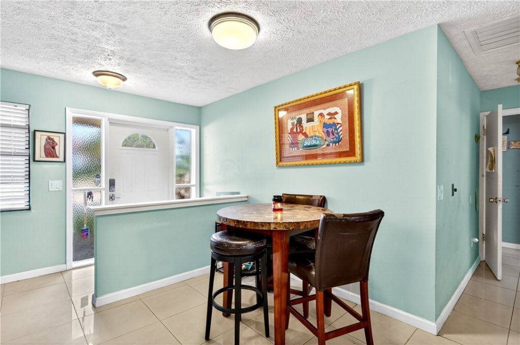 750 SW Port St Lucie Boulevard, Port Saint Lucie, FL 34953 Photo