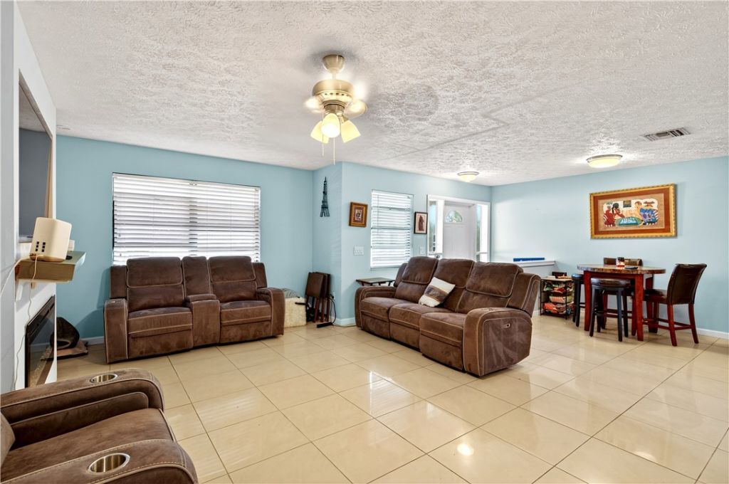 750 SW Port St Lucie Boulevard, Port Saint Lucie, FL 34953 Photo