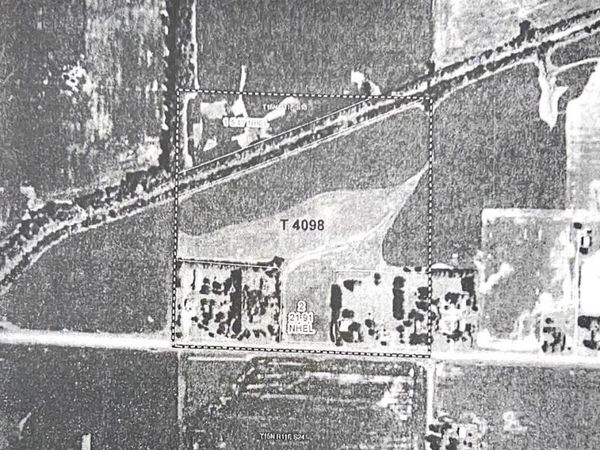 none E Acres, Blytheville, AR 72315