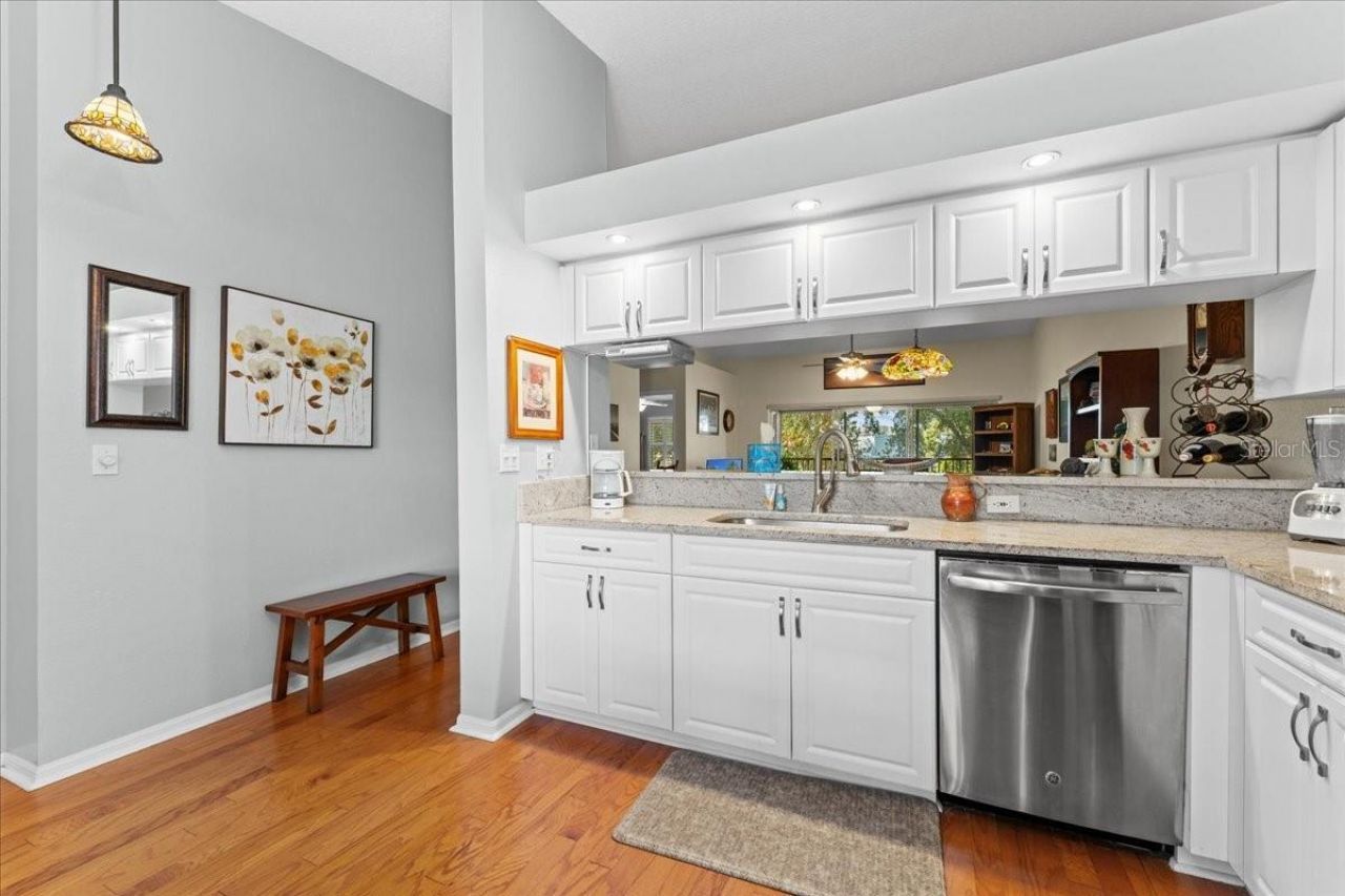 14460 Marina Way, Unit 18, Seminole, FL 33776 Photo