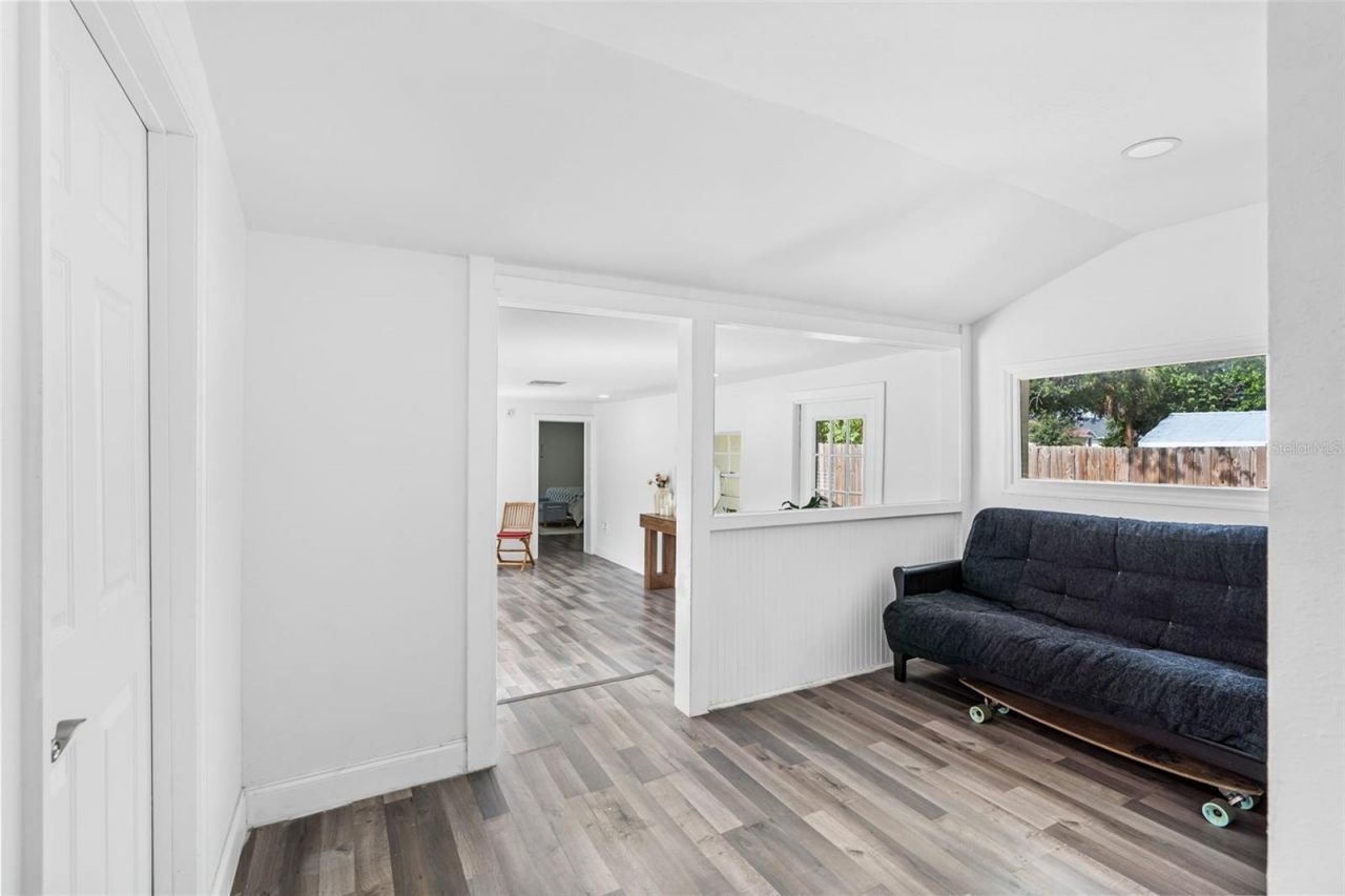 2201 50th Avenue N, Saint Petersburg, FL 33714 Photo