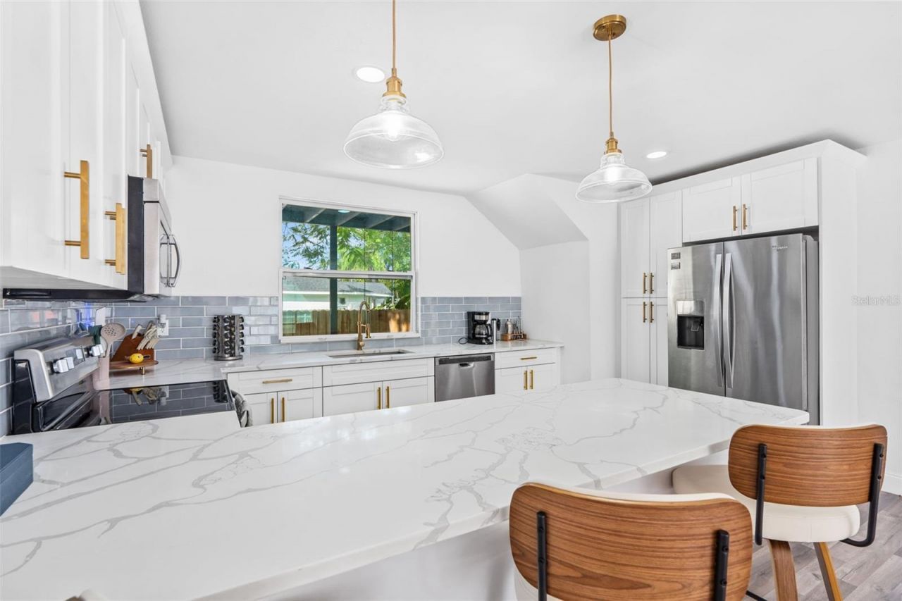 2201 50th Avenue N, Saint Petersburg, FL 33714 Photo