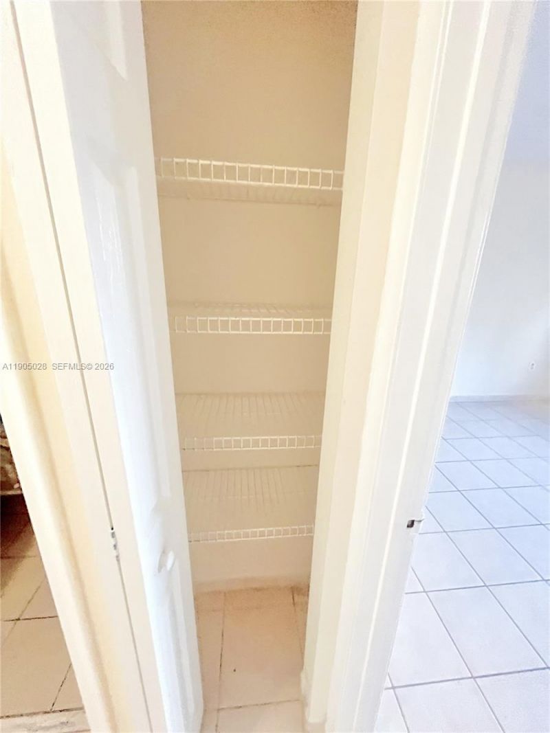 5712 W 25th Ct, Unit 5712, Hialeah, FL 33016 Photo