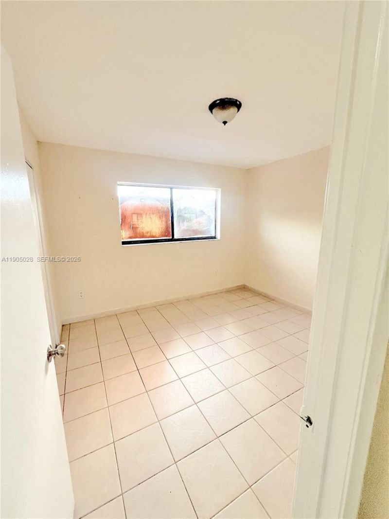 5712 W 25th Ct, Unit 5712, Hialeah, FL 33016 Photo