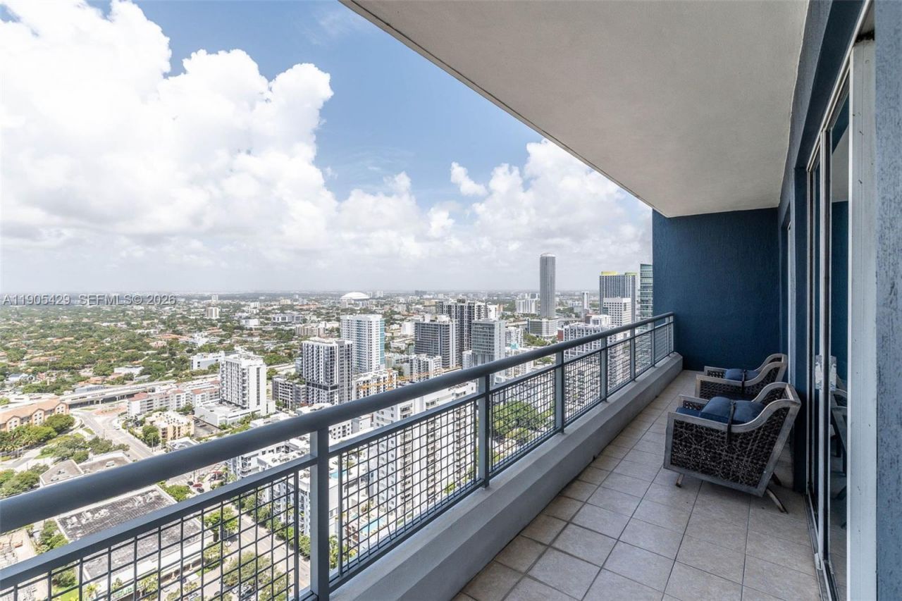 60 SW 13th St, Unit 3401, Miami, FL 33130 Photo