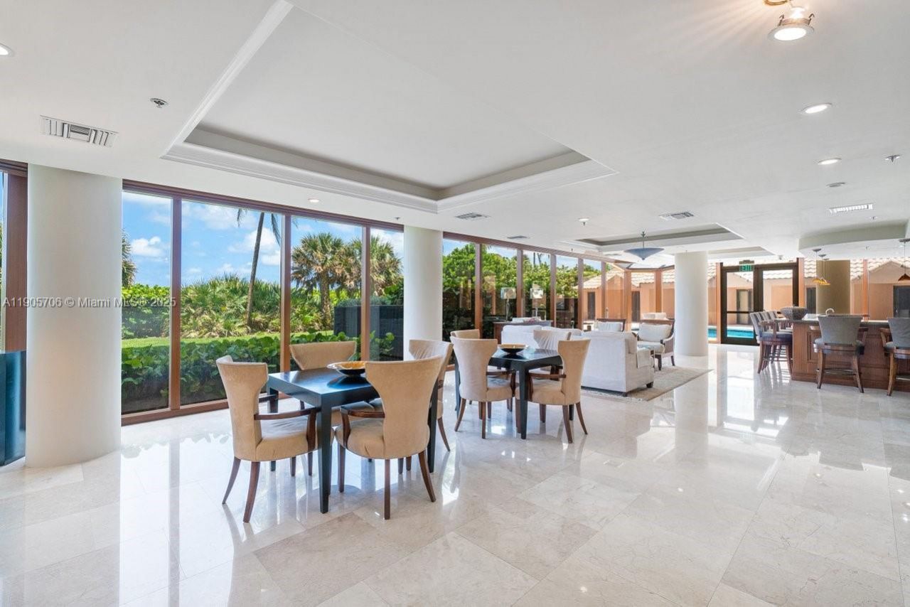 530 Ocean Dr, Unit 405, Juno Beach, FL 33408 Photo