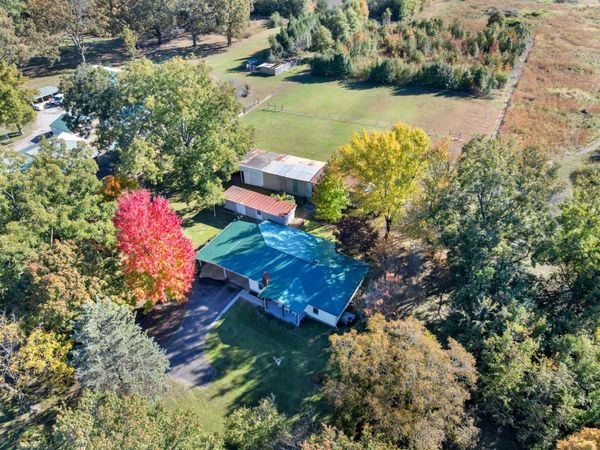 16829 David Crockett Pkwy W, Elora, TN 37328