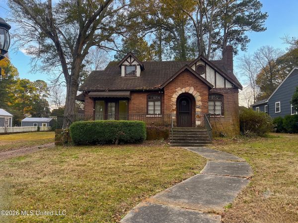 627 Mohawk Avenue, Jackson, MS 39216