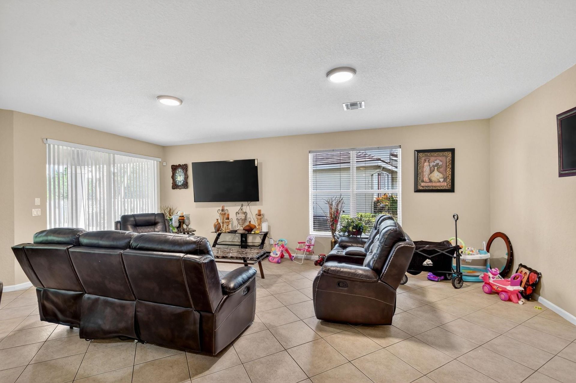 9393 Savannah Estates Drive, Lake Worth, FL 33467 Photo