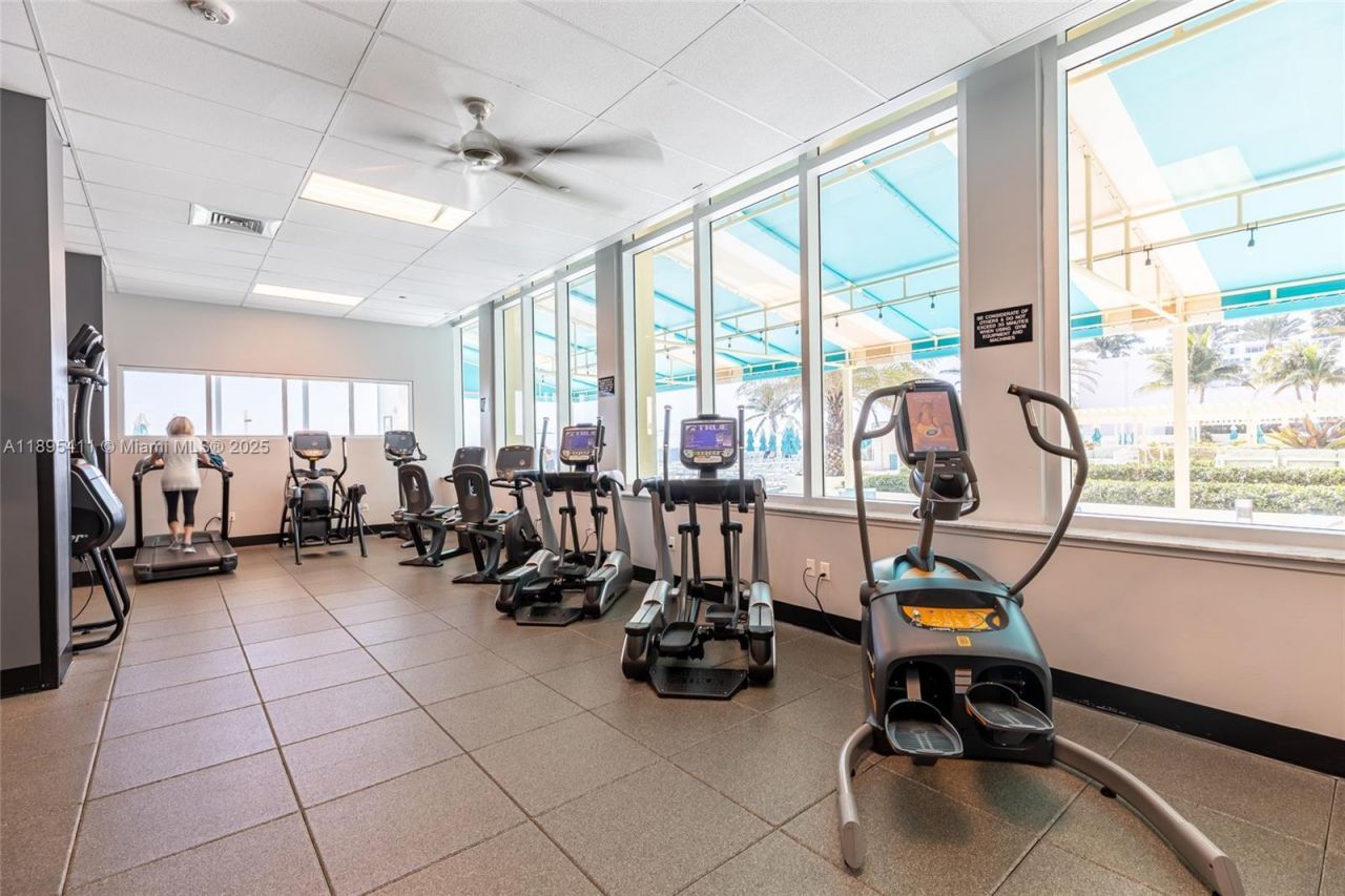 2501 S Ocean Dr, Unit 439, Hollywood, FL 33019 Photo