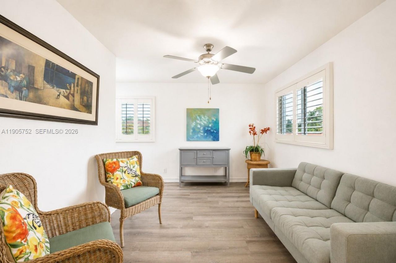 1690 NE 25th Ave, Pompano Beach, FL 33062 Photo