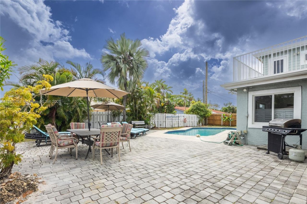 1690 NE 25th Ave, Pompano Beach, FL 33062 Photo