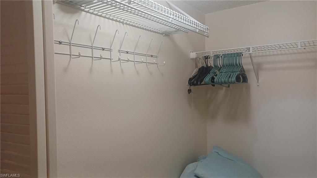 716 Landover Cir, Unit 102, Naples, FL 34104 Photo