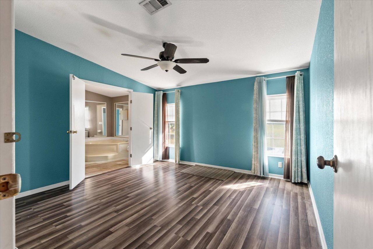 3210 Sidneys Road Photo 14