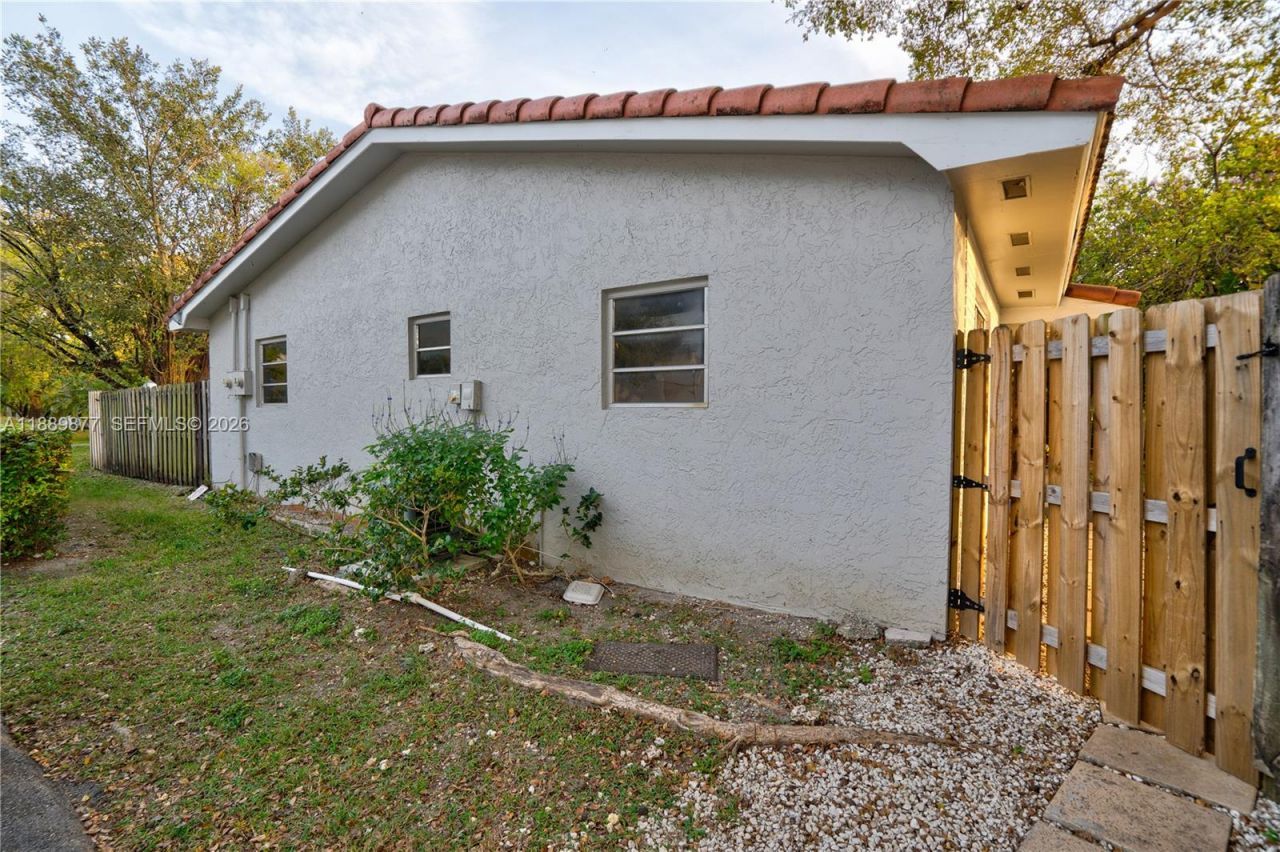 17365 SW 95th Ave, Unit 17365, Palmetto Bay, FL 33157 Photo