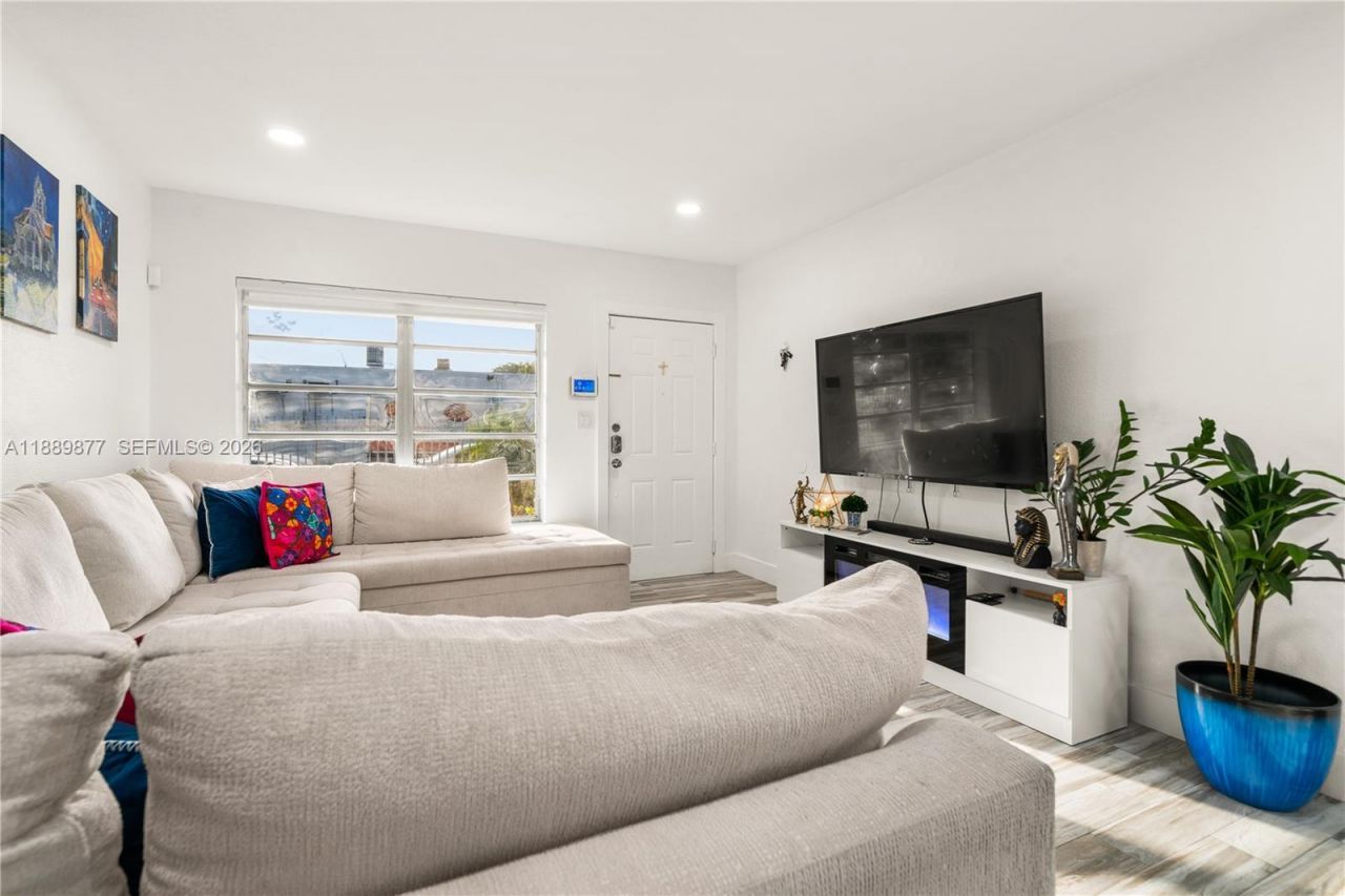 17365 SW 95th Ave, Unit 17365, Palmetto Bay, FL 33157 Photo