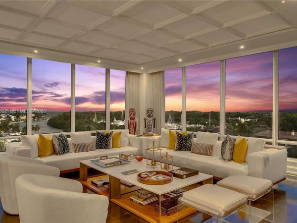 60 Edgewater Dr, Unit 7A, Coral Gables, FL 33133