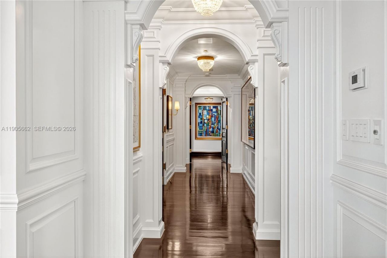 60 Edgewater Dr, Unit 7A, Coral Gables, FL 33133 Photo