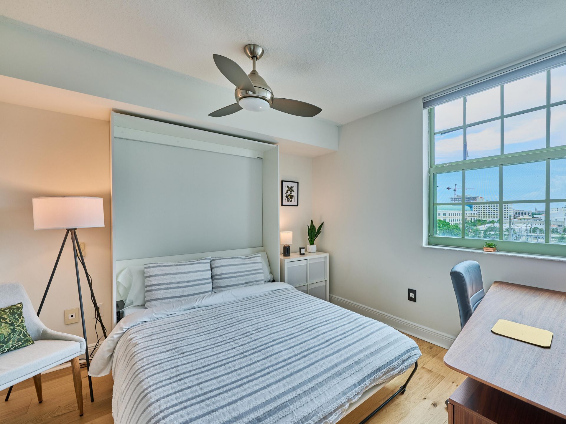 610 Clematis Street, Unit 522, West Palm Beach, FL 33401 Photo