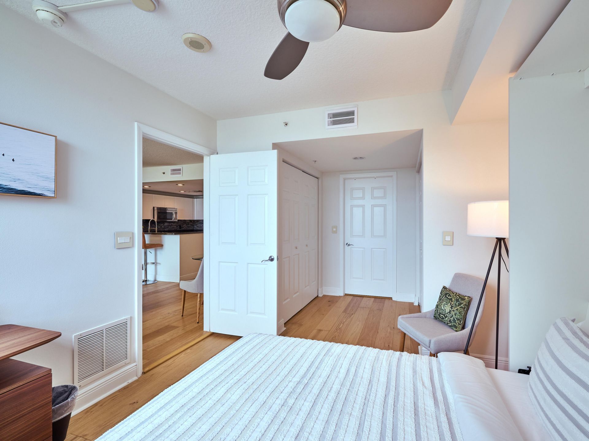 610 Clematis Street, Unit 522, West Palm Beach, FL 33401 Photo