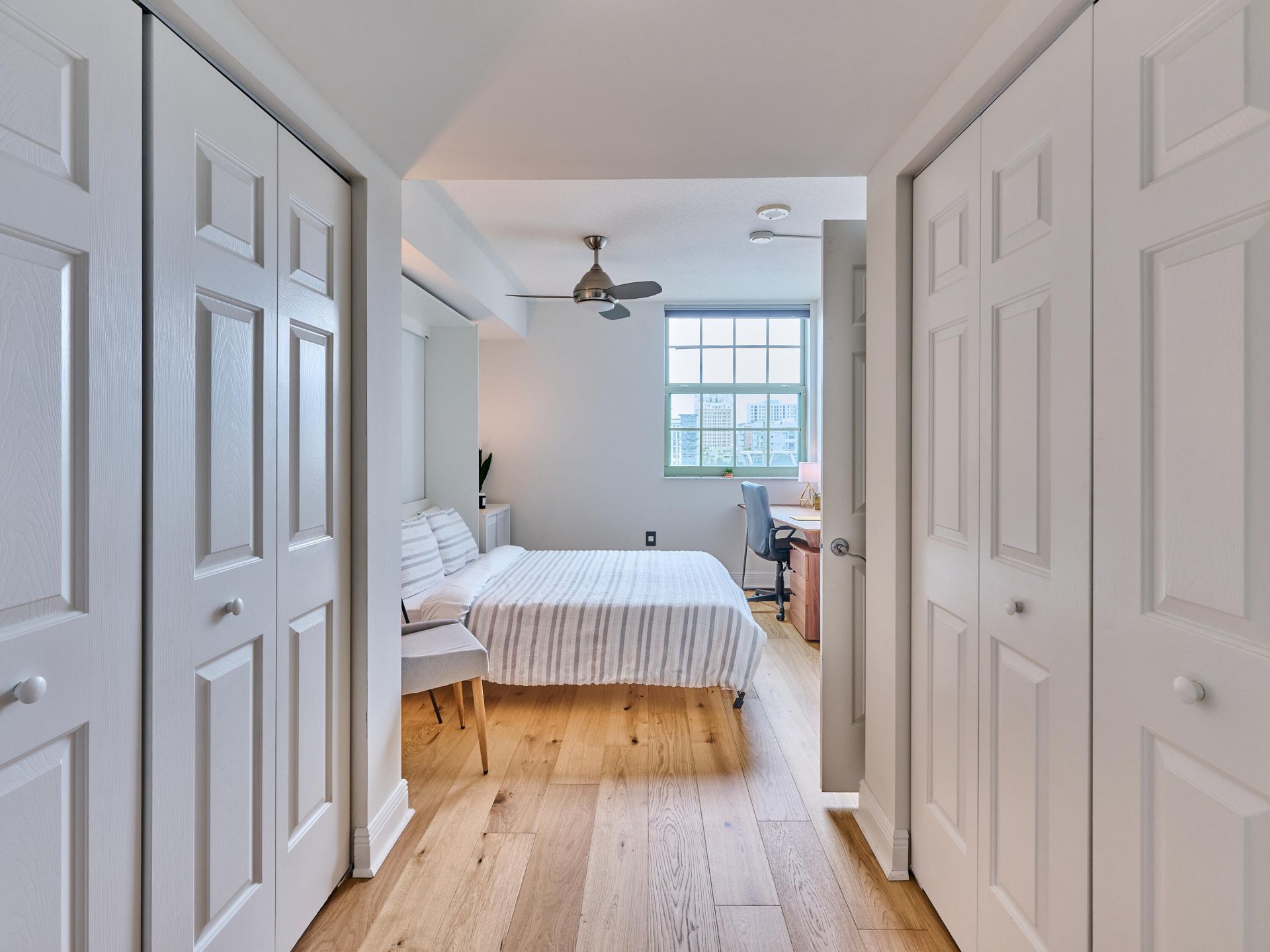 610 Clematis Street, Unit 522, West Palm Beach, FL 33401 Photo