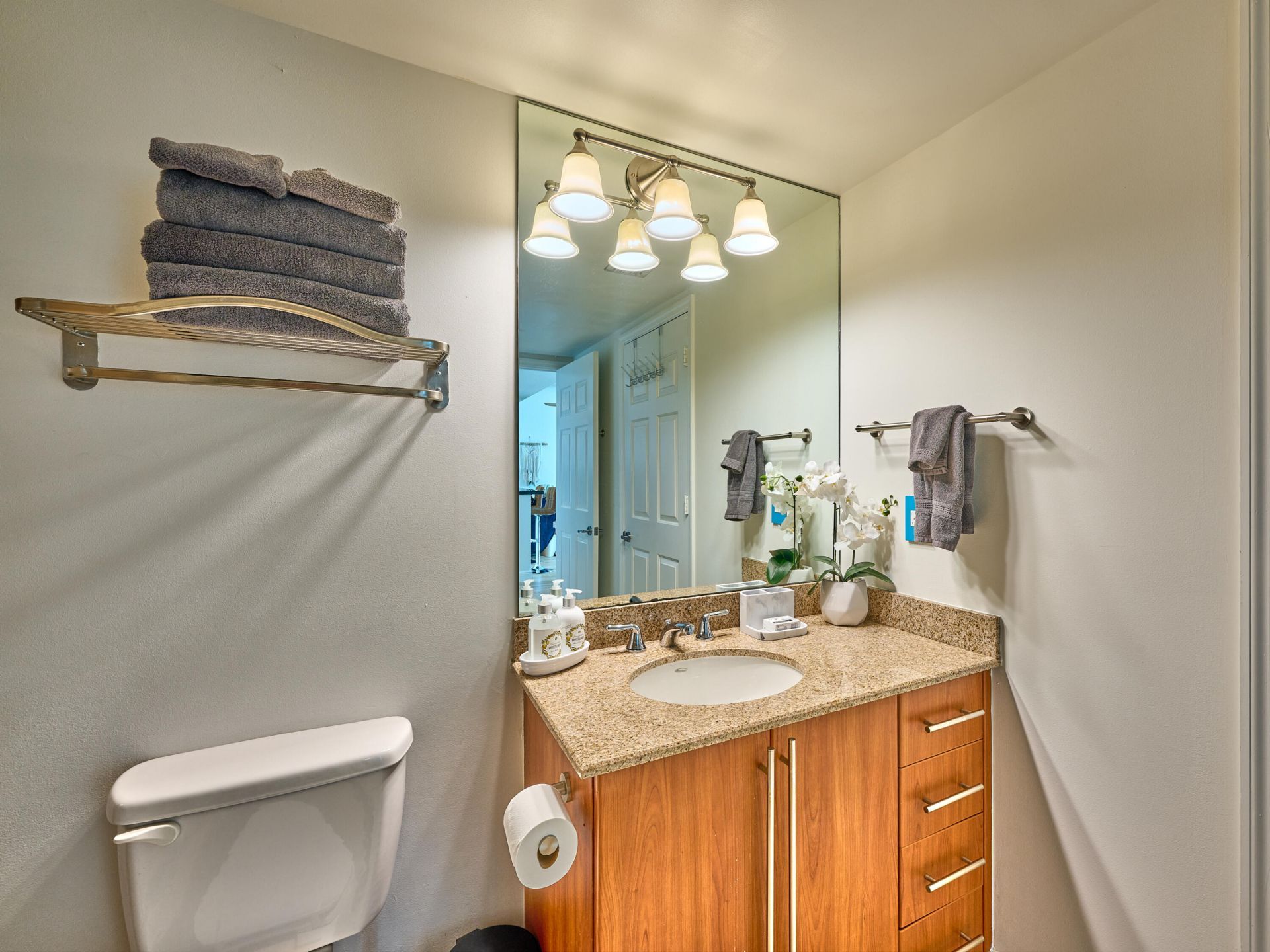 610 Clematis Street, Unit 522, West Palm Beach, FL 33401 Photo