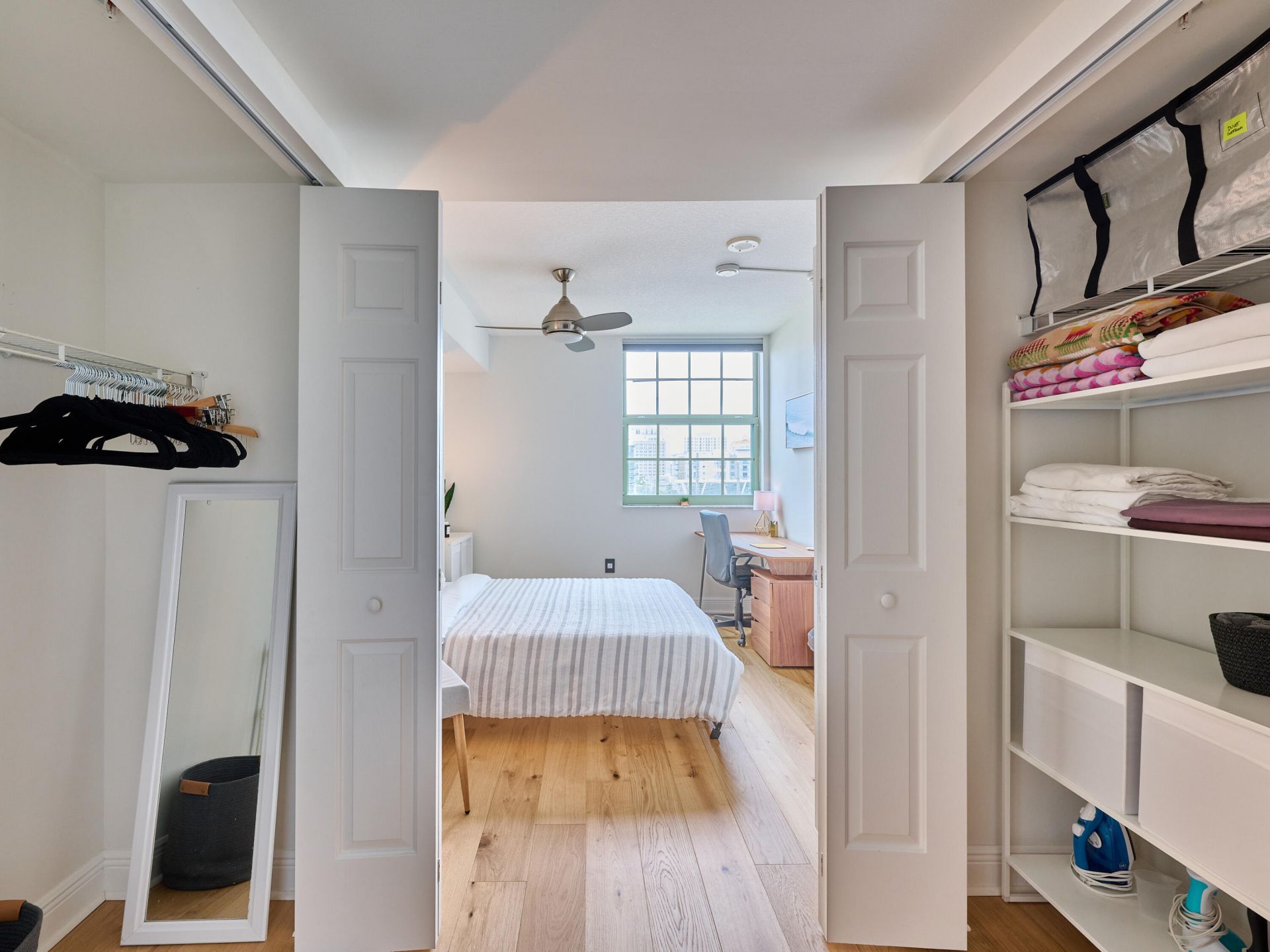 610 Clematis Street, Unit 522, West Palm Beach, FL 33401 Photo