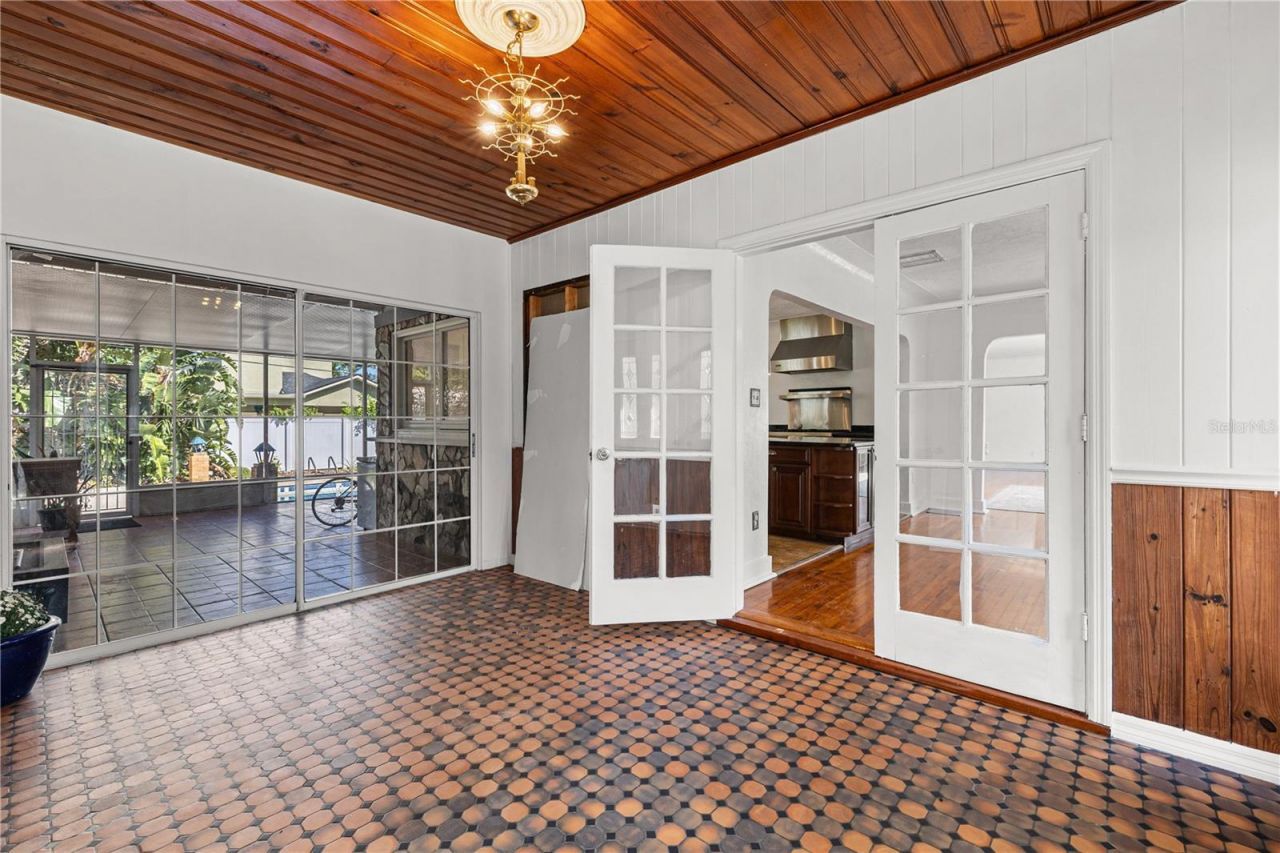 8231 36th Avenue N, Saint Petersburg, FL 33710 Photo