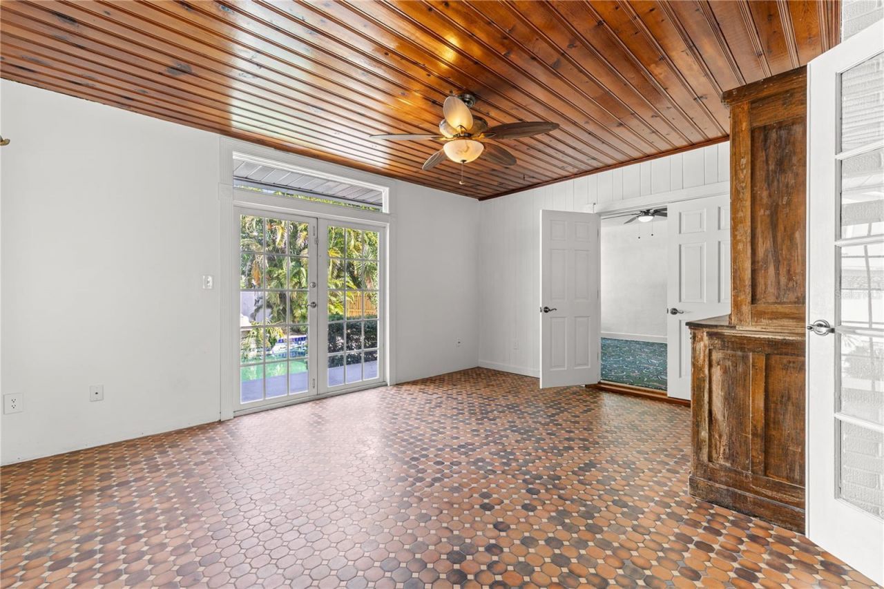 8231 36th Avenue N, Saint Petersburg, FL 33710 Photo