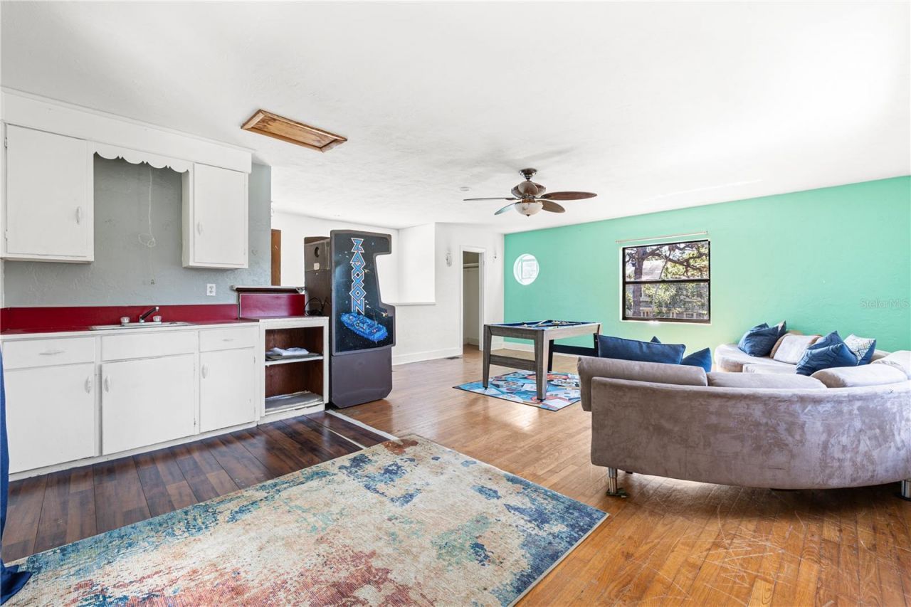 8231 36th Avenue N, Saint Petersburg, FL 33710 Photo