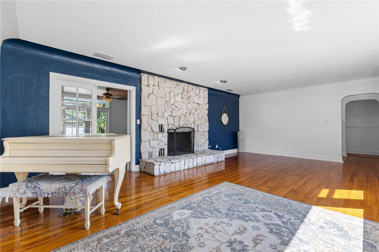 8231 36th Avenue N, Saint Petersburg, FL 33710 Photo