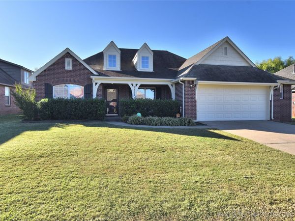 20730 E 45th Street S, Broken Arrow, OK 74014
